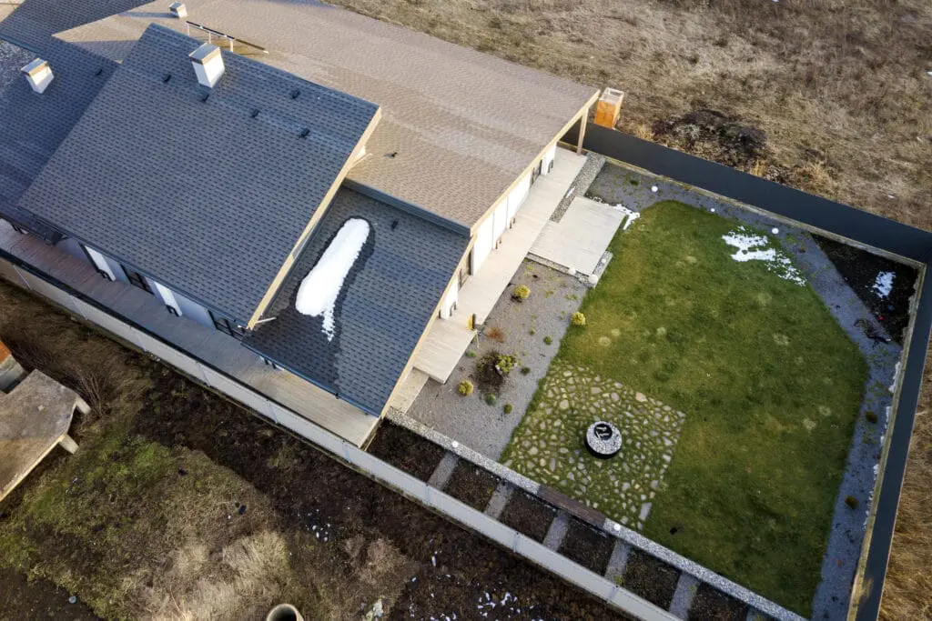 aerial view of chicago roof